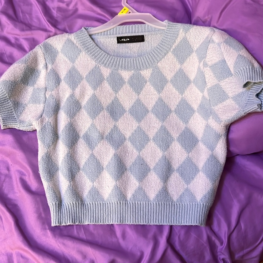 Shein crop-top